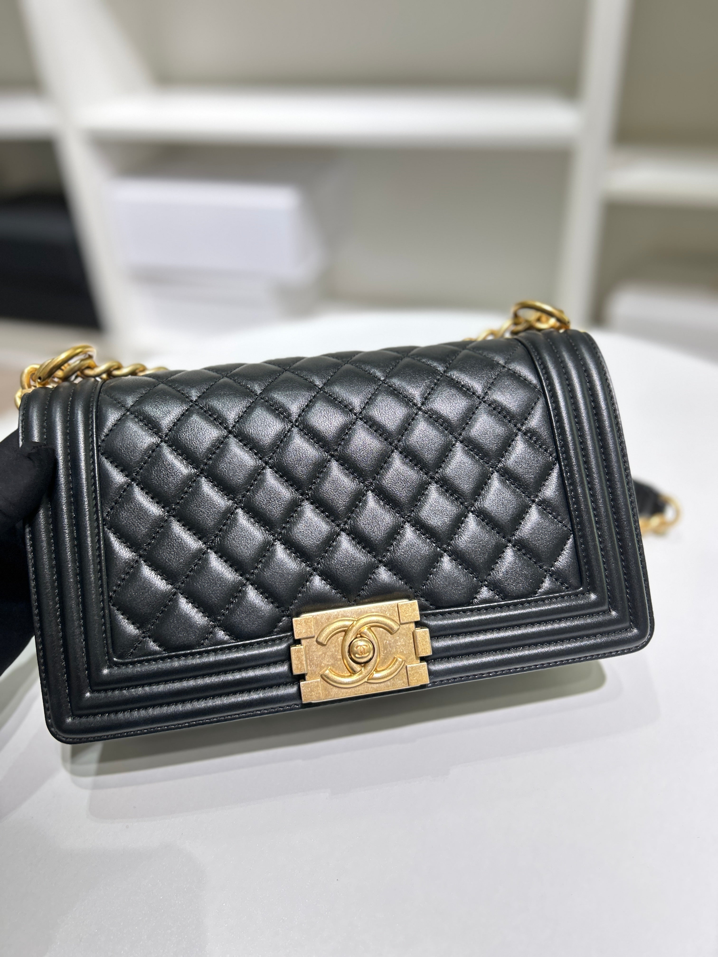 Chanel Boy Medium - Caviar 28CM New Medium Quilted Black Gold Hardware Series 19