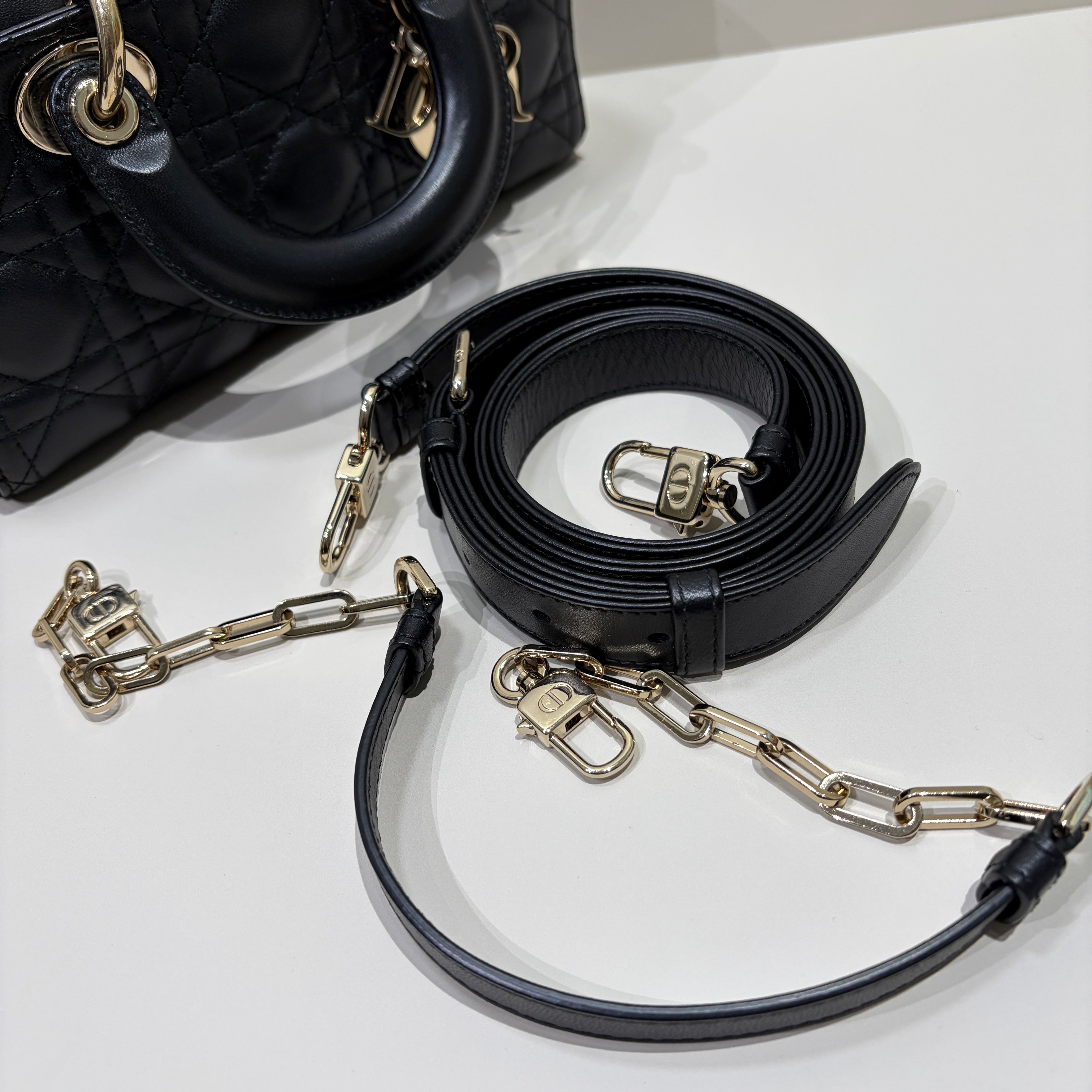 Dior D-Joy Small Lady - Cannage Lambskin
Black, Gold Hardware