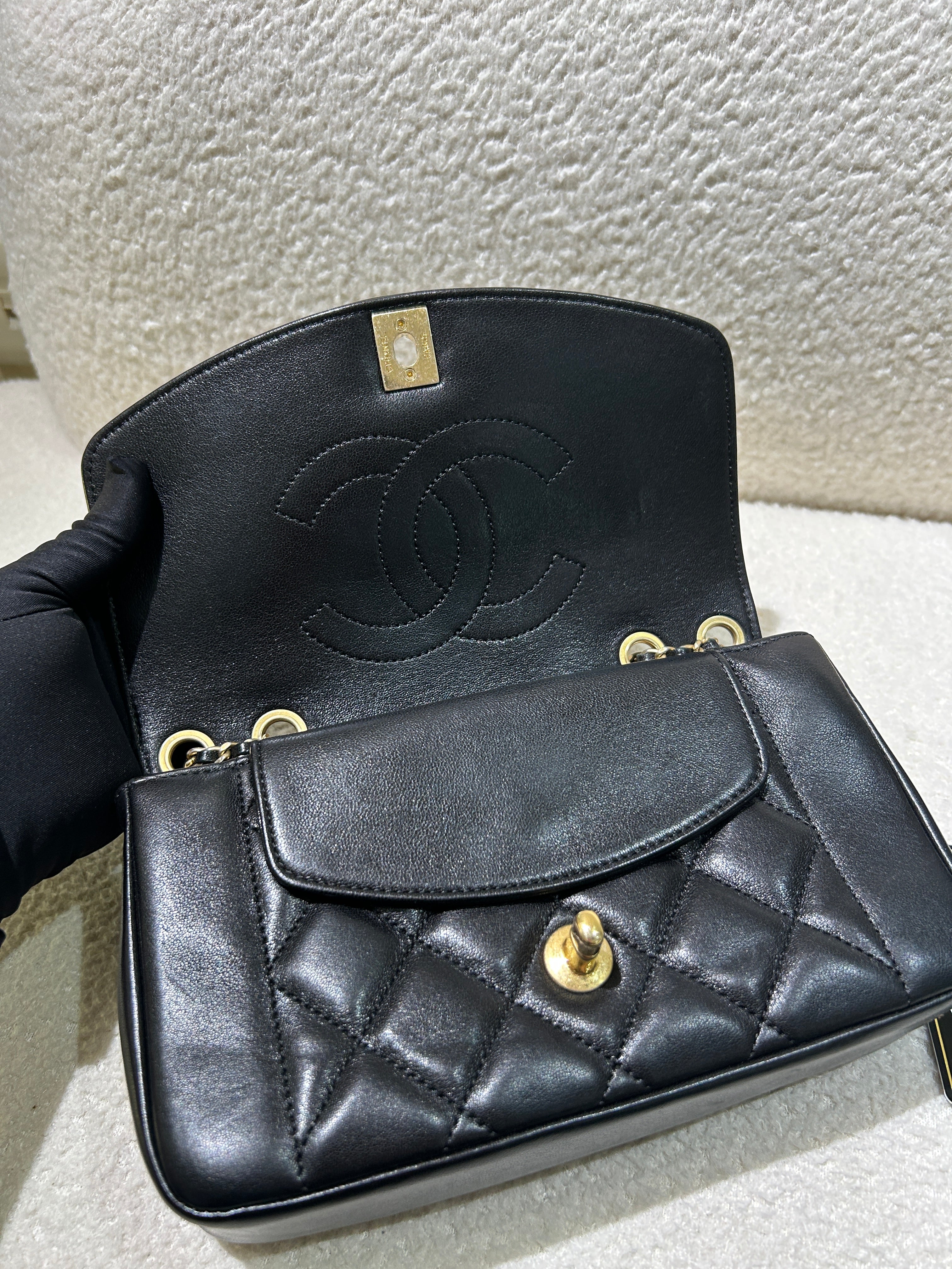 Chanel Diana Small - 23CM Quilted Lambskin Black 24K Gold Hardware Series 3
