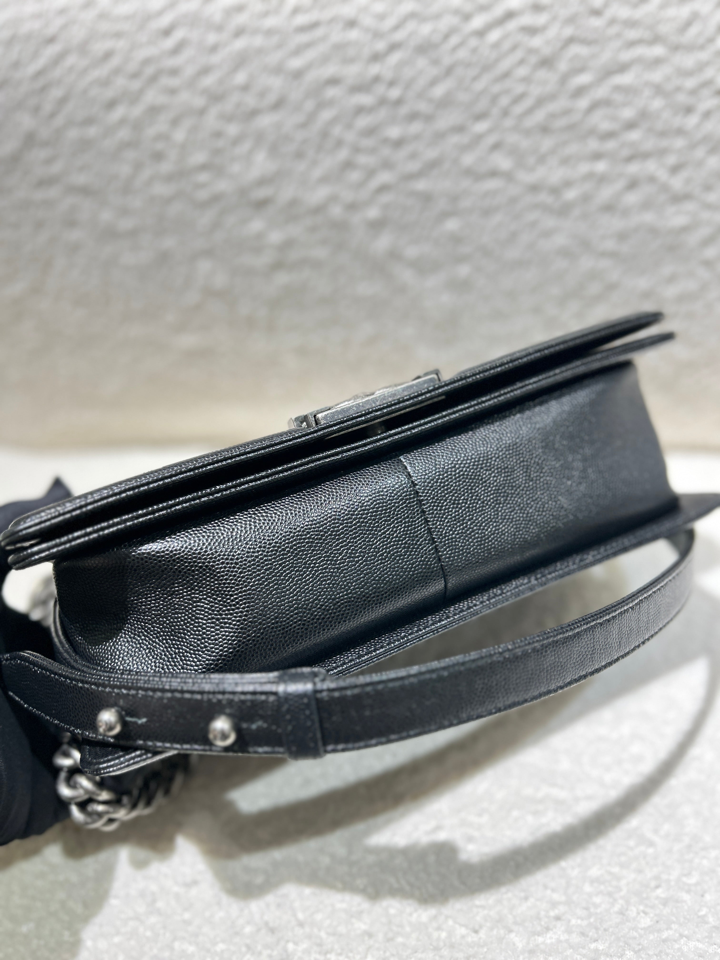 Chanel Boy Medium - Caviar 28CM New Medium Quilted Black Gold Hardware Series 19