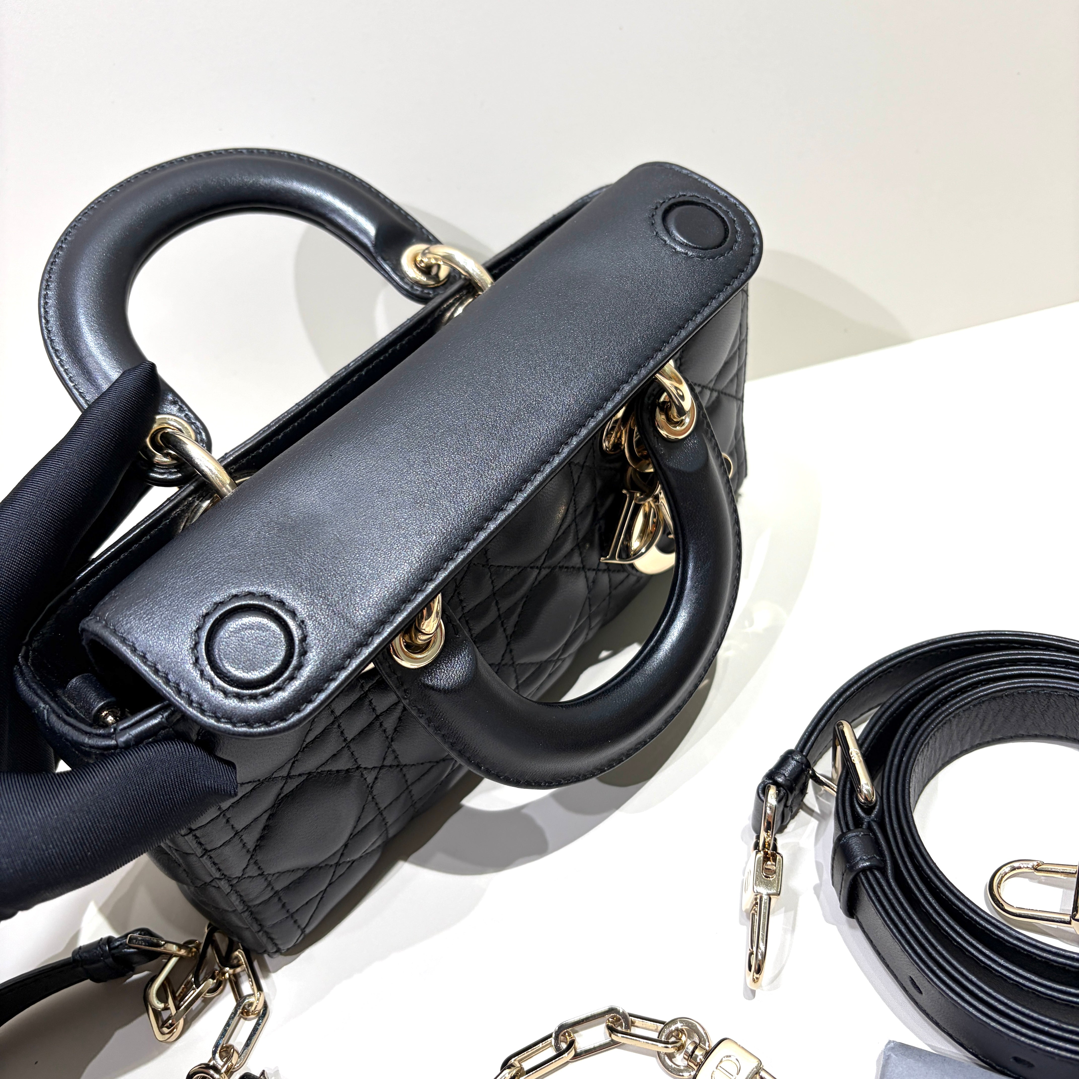 Dior D-Joy Small Lady - Cannage Lambskin
Black, Gold Hardware