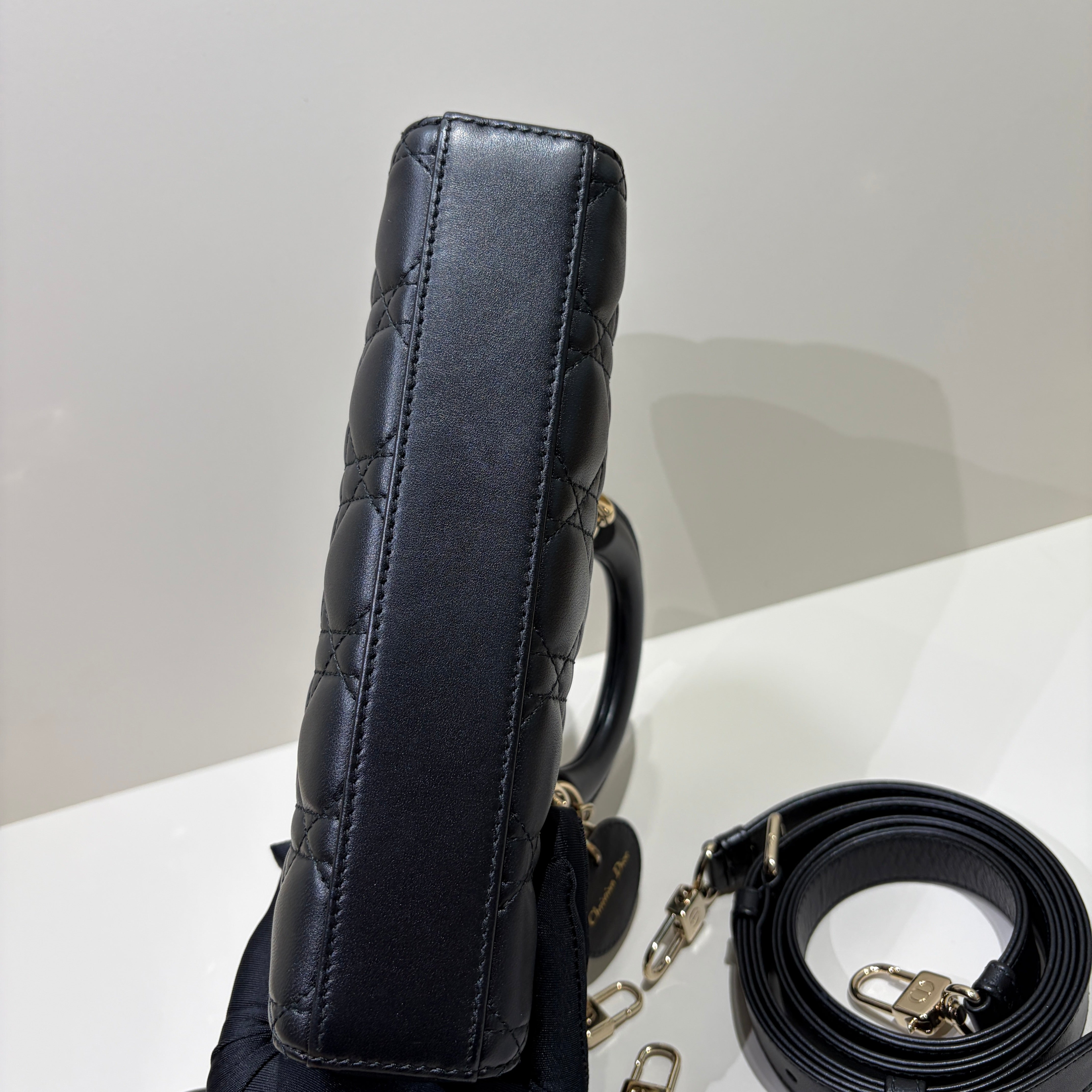 Dior D-Joy Small Lady - Cannage Lambskin
Black, Gold Hardware
