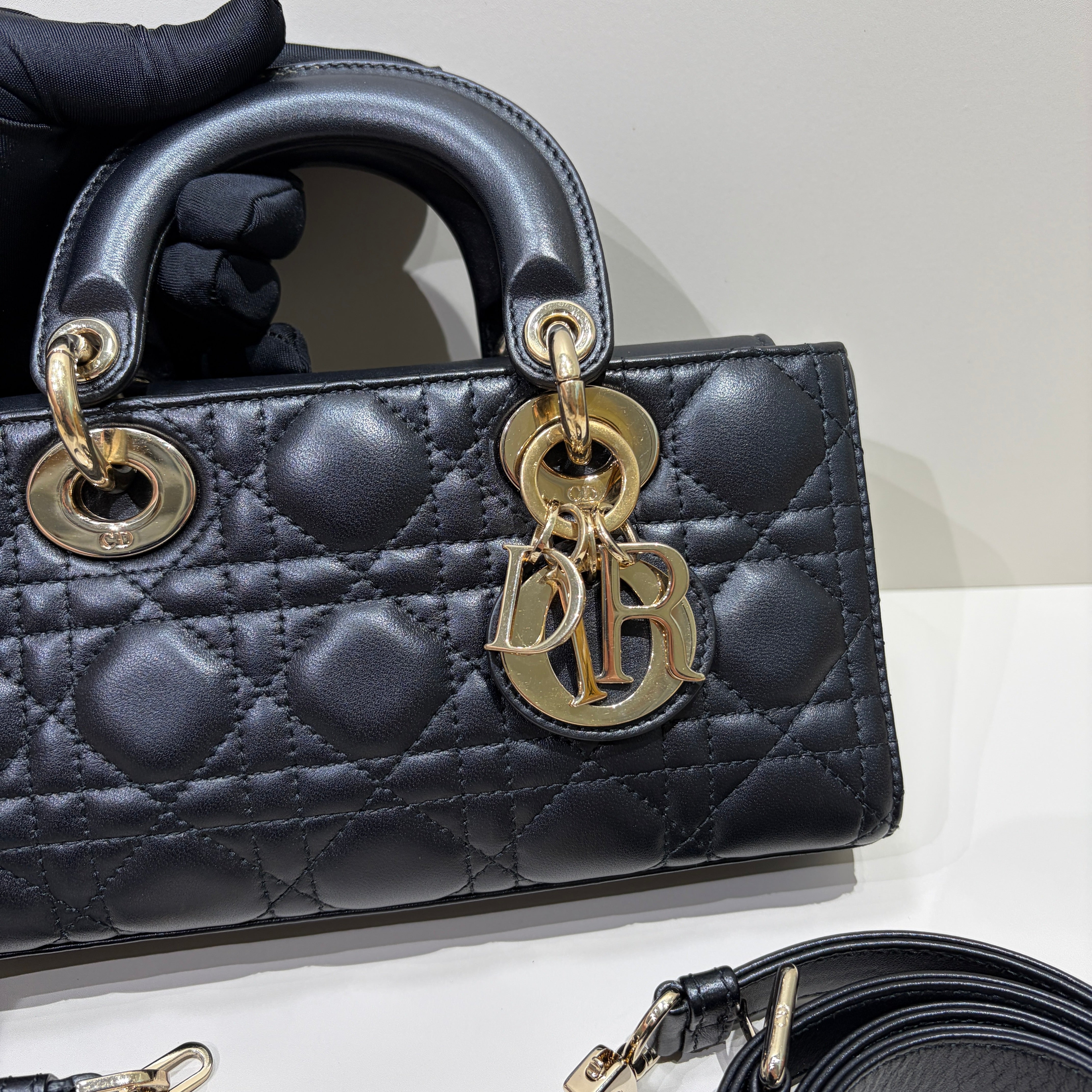 Dior D-Joy Small Lady - Cannage Lambskin
Black, Gold Hardware